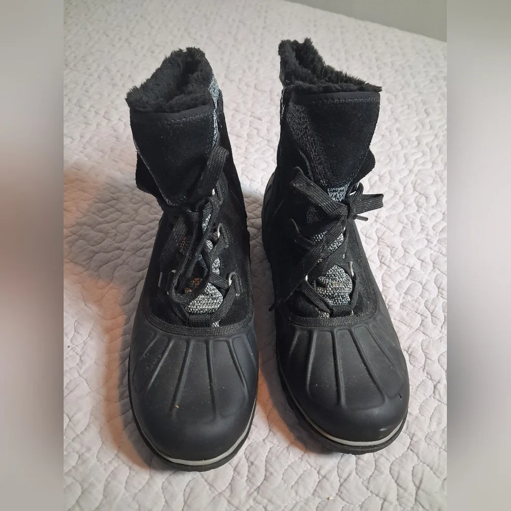 Baretraps Boots Women 8 M Black Waterproof Leather Fur Zip Comfort